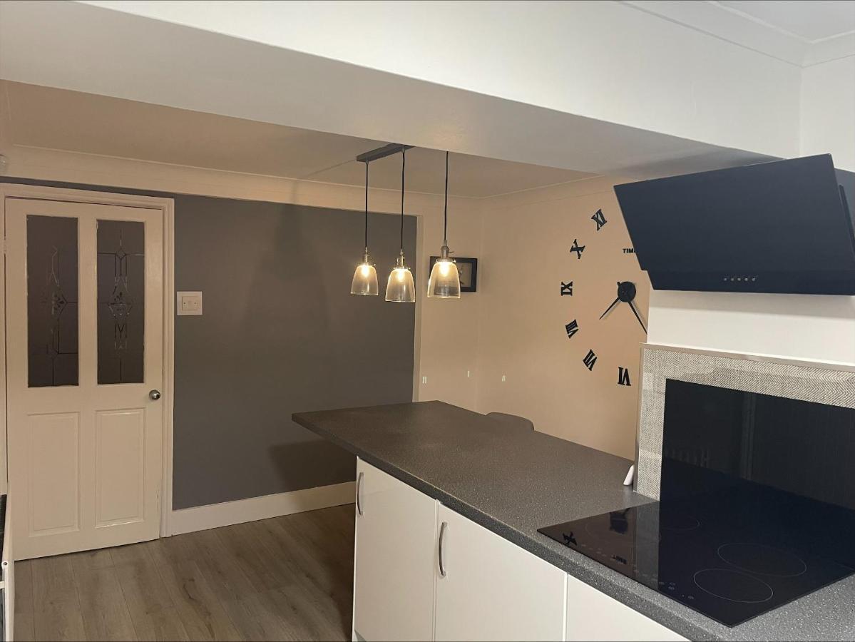 The Ironstone Miners Cottage Wilton  Extérieur photo
